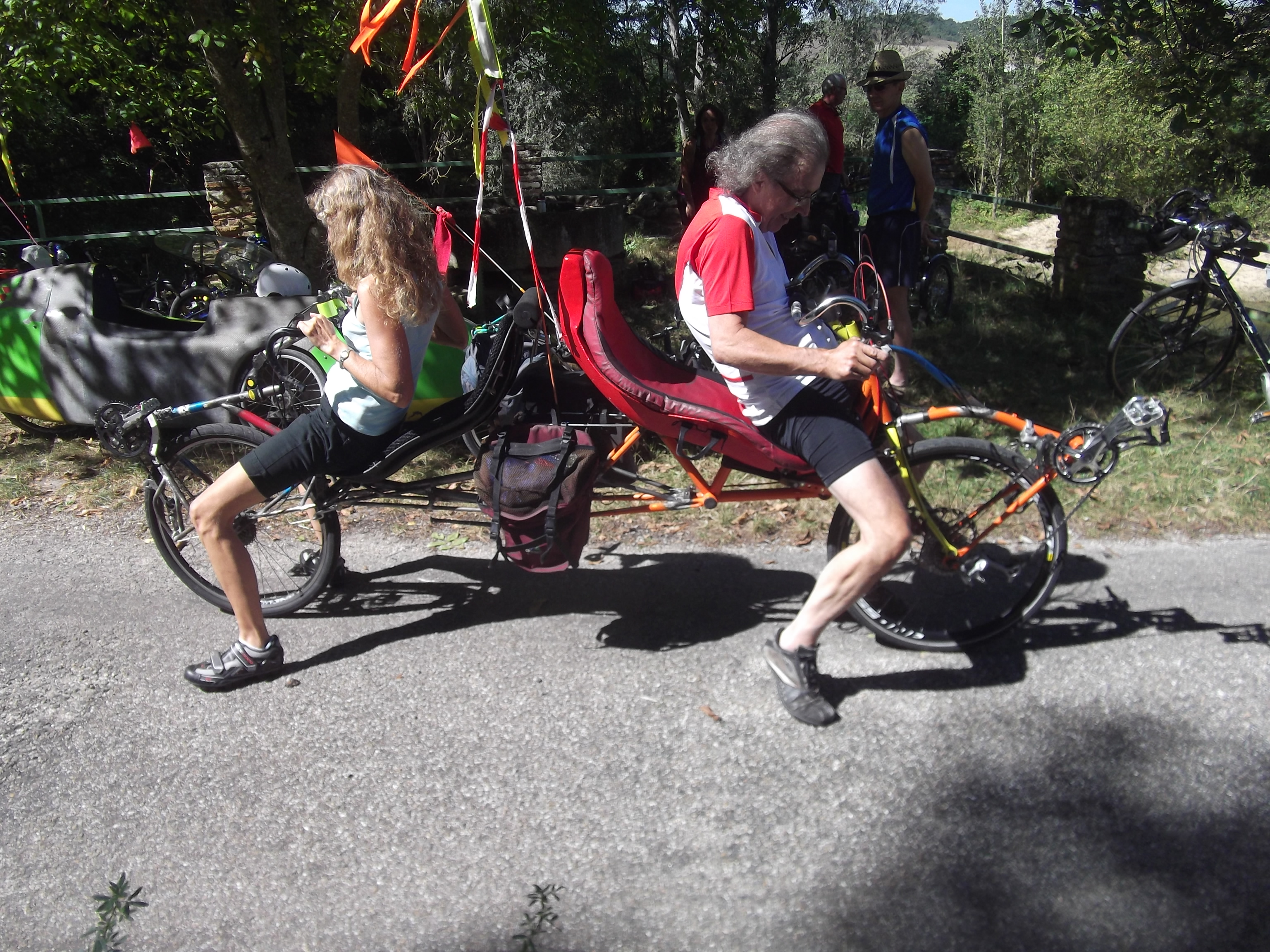 Le Bonheur des dames  - Tandem dos à dos Dscf8297-47b2ac7