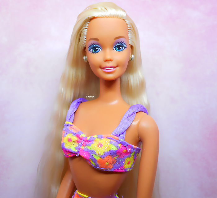 Mes Barbie - Page 9 Barbie-glitter-beach-505279b