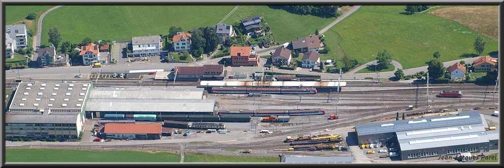 Aéro'ferrovi'spot (nouvelles photos postées le 02.10.2017) V107_06-50aa7f4