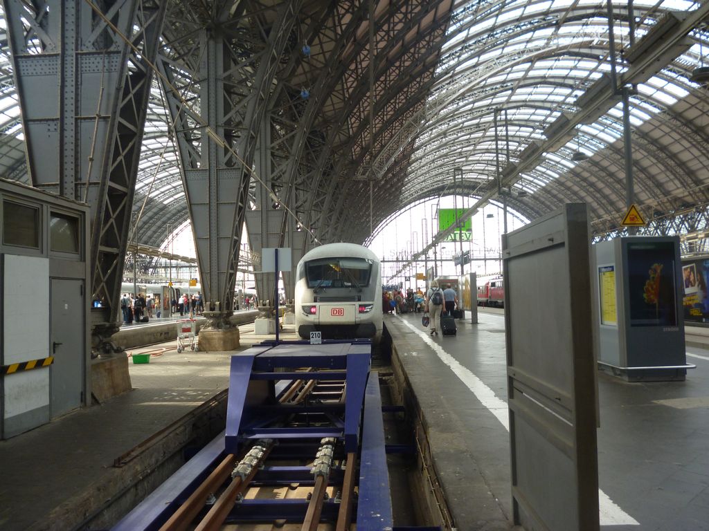 Frankfurt HBF 2014 P1020463-4721114