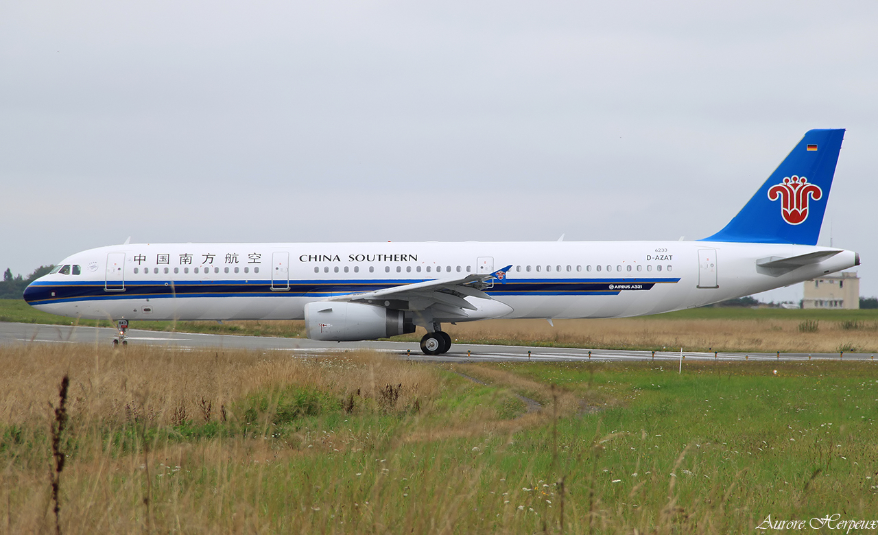 A321-231, China Southern Airlines D-AZAT, B-1847 le 28.07.2014 & 08.08.14 - Page 2 Img_0482-1-470c9c6