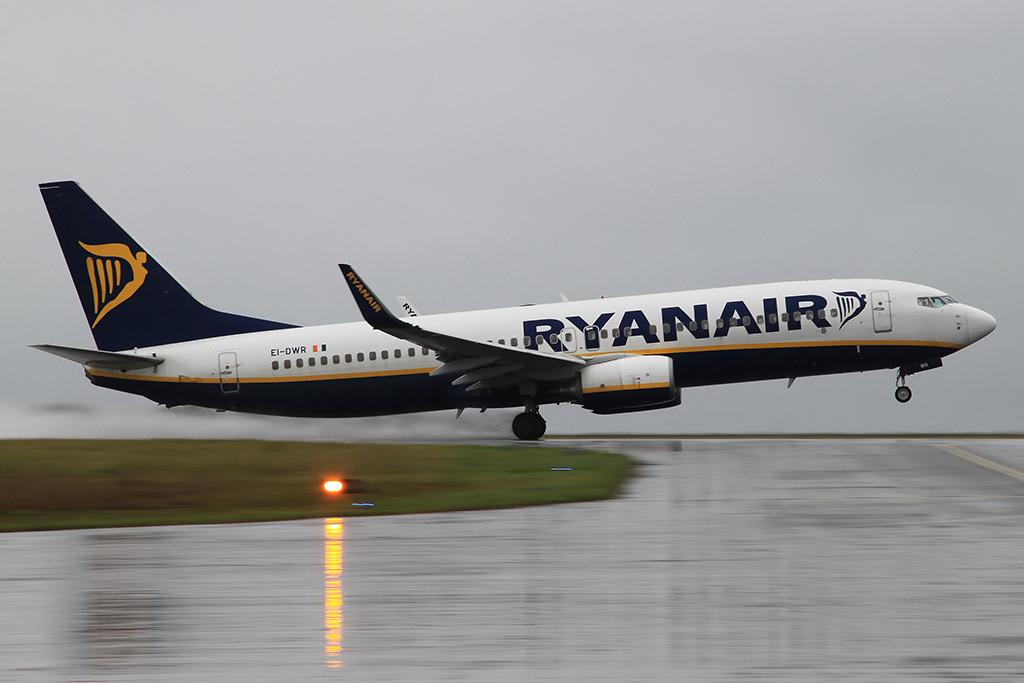 Embraer ERJ-190SR BA CityFlyer G-LCYU + Divers Le 12.10.14  Img_3039-4812902