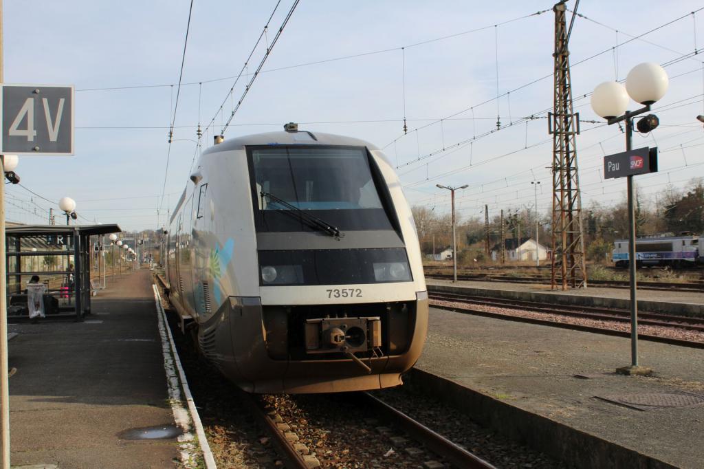 noel en gare de Pau  Img_0380-493b9a9