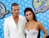 Victoria Beckham @ 2003 MTV Movie Awards 2003-05-31 (159x) Th_14619_celeb_city.eu_Victoria_Beckham_VMA_2003_149_122_157lo