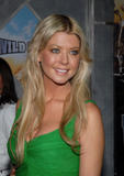 Tara Reid Th_78042_45e5cdc8c1095897938018_122_137lo