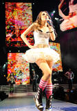 Miley Cyrus (Hannah Montana) - Página 18 Th_29324_Preppie_-_Miley_Cyrus_performs_during_her_Wonder_World_tour_at_Staples_Center_in_Los_Angeles_-_September_22_2009_7285__122_219lo