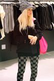 Christina Aguilera - Page 2 Th_44614_celebs4ever_Christina_Aguilera_Candids_Shopping_in_Hollywood_October_4th_2008_0056_122_627lo