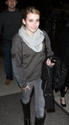 Emma Roberts Th_01812_Emma_Roberts_2010-02-09_-_At_LAX_542_122_412lo