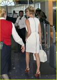 Victoria @ LAX airport on her way to New York (June 13th) Th_76923_d_122_815lo