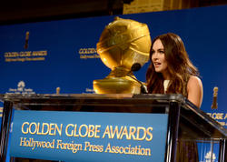 Megan Fox Th_111106156_CFF15_122_566lo