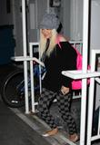 Christina Aguilera - Page 2 Th_44080_celebs4ever_Christina_Aguilera_Candids_Shopping_in_Hollywood_October_4th_2008_0017_122_902lo