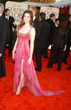 Anne Hathaway Th_48175_hathaway0262_122_467lo