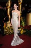 Anne Hathaway Th_03868_Anne_Hathaway_at_the_81st_Annual_Academy_Awards_in_Hollywood_Ca1047_122_1058lo