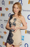 Kylie Minogue Th_68754_KylieMinogue_silver_clef_awards_057_122_28lo