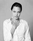 Angelina Jolie Th_83702_jolie_angelina359_123_1060lo