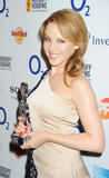 Kylie Minogue Th_68741_KylieMinogue_silver_clef_awards_053_122_143lo