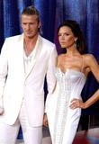 Victoria Beckham @ 2003 MTV Movie Awards 2003-05-31 (159x) Th_12642_celeb_city.eu_Victoria_Beckham_VMA_2003_26_122_215lo