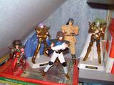 Habits pour figurine Saint Seiya et autres... Th_90054_DSCF0003_123_9lo