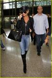 Victoria at LAX leaving LA on monday afternoon Th_28697_victoria-beckham-chanel-belt-21_122_370lo