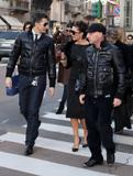 Victoria Out For Lunch With Dolce & Gabbana Dec 21 Th_95671_celeb-city.org_Victoria_Beckham_Out_For_Lunch_With_Dolce_Gabbana_039_122_967lo