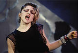 Madonna Live at concerts 1981 - 1999 Th_73811_madwau7_122_1154lo