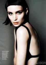 The Girl with the Dragon Tattoo (Fincher) - Page 3 Th_122106602_Celebutopia_NET.Rooney_Mara.VOGUE_USA.November_2011.Scanned_by_KROQJOCK.HQ_.2_122_404lo