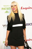 Christina Aguilera - Page 2 Th_88418_celebs4ever_Christina_Aguilera_Updates_0017_122_675lo