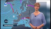 Sabine Hagedoren (miss météo sur la tv flamande) Th_485117608_009_122_238lo