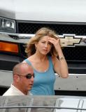 Jennifer Aniston - Page 4 Th_17446_jenn007sandino_122_633lo