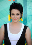 Kristen Stewart - Page 2 Th_88275_Kristen_Stewart_celebutopia_net_729_123_666lo