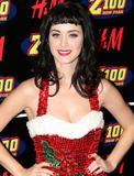 Katy Perry Th_28503_celebs4ever_Katy_Perry_Z1006s_Jingle_Ball_007_122_1086lo