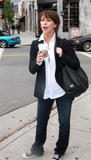 Jennifer Love Hewitt - Page 5 Th_78156_Preppie_Jennifer_Love_Hewitt_at_Kitson_and_hitting_a_Starbucks26_122_451lo