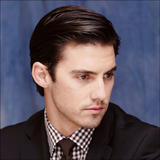 Milo Ventimiglia Th_40761_milo_1_122_477lo