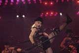 Madonna Live at concerts 1981 - 1999 Th_97292_keepittogether_6131_122_800lo