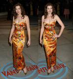 Anne Hathaway Th_48546_hathaway0279_122_466lo