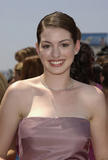 Anne Hathaway Th_47275_hathaway0213_122_554lo