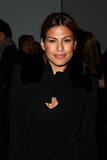 Eva Mendes - Page 2 Th_21827_Eva_Mendes_-_Mercedes-Benz_Fashion_Week_Fall_2009_-_Calvin_Klein_Womenswear_02_122_186lo