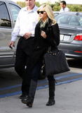 Ashley Tisdale ! Th_63403_celebrity-paradise.com-The_Elder-Ashley_Tisdale_2010-01-15_-_stops_in_Toluca_Lake_463_122_531lo