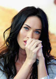 Megan Fox- Transformers: Revenge Of The Fallen; Press Conference In Seoul - 10 giu 09 Th_42593_Megan-fox_net_480_122_736lo