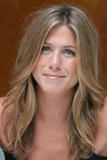 مكتبة صور Jennifer Aniston Th_13975_Jennifer_Aniston_Piyal_Hosain_portraits_22