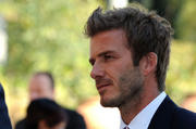 David Beckham Th_70808_PrinceWilliamPrinceHarryMeetDavidBeckhamPSluUJctGpEl1_122_59lo