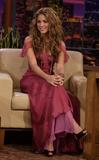 SHAKIRA EN JAY LENO SHOW 07-01-08 [HQ] Th_94961_Shakira_on_Jay_Leno_Show_0107_122_643lo