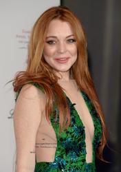  Lindsay Lohan - Gabrielle's Gala *upskirt* candids in Londo Th_817472218_lohan11_122_94lo