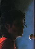 BAD WORLD TOUR  Th_43335_015_122_482lo