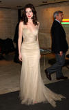 Anne Hathaway Th_47570_hathaway0227_122_581lo