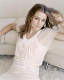 Keira Knightley - Page 2 Th_98557_kknightley_2003_sarah_maingot_21_122_90lo