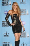 Shakira, Gran Minigonna, 2009 American Music Awards, Pressroom, 22nov09 Th_79690_ShakiraAMApressroom019_122_1199lo