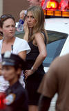 Jennifer Aniston - Short/Shorts, The Bounty Set, 26agosto09 Th_28988_j6_122_40lo