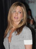 Jennifer Aniston - Page 3 Th_08539_janiston30