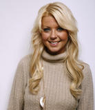 Tara Reid Th_44251_TReid_2007SundanceFilmFestival_IfI_dKnownIWasAGenius_Portraits04_122_554lo